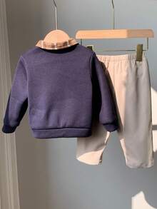 SHEIN 2 件套男婴格子拼布卫衣，带领结装饰和休闲裤套装，适合秋冬穿着，室内和室外 - 彩色 - 查看 2