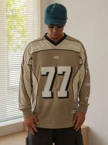 DAZY 男士拼接布料字母图案刺绣印花V领T恤，秋季商务装 - 彩色 - 查看 3