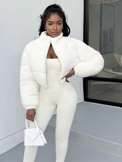 Alexandranx Women Casual Solid Color Faux Shearling Cropped Puffer Jacket, Winter