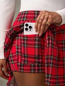 SHEIN Tall CURVE Women's Plus Size Christmas Red Plaid Skirt,Autumn 90s Everyday Back-To-School Fashion Cross Waist Checkered Culottes With Shorts Inside And Pockets - Red - View 8