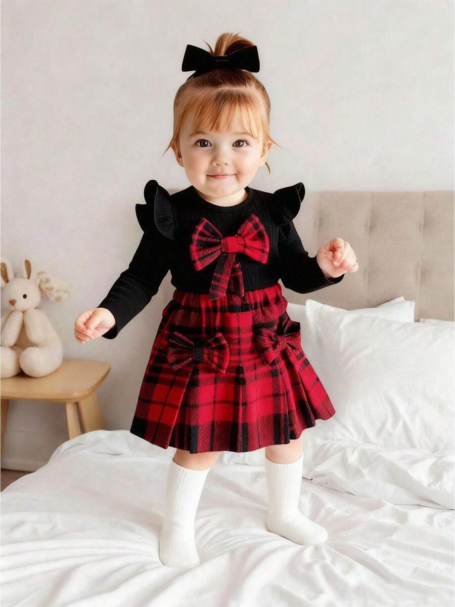 SHEIN Playful Pals 女婴休闲学院风条纹蝴蝶结装饰荷叶边长袖 T 恤和裙子套装,春秋 - 彩色 - 查看 1