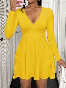 BamGleam V领性感前卫简约女士连衣裙迷你短裙秋季连衣裙新年衣服 - 黃色 - 查看 3