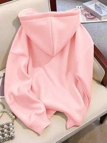 Resyla Women's Casual Sweet & Cute Embroidered Logo Sweatshirt Perfect For Fall & Winter Warm Long-Sleeve Top