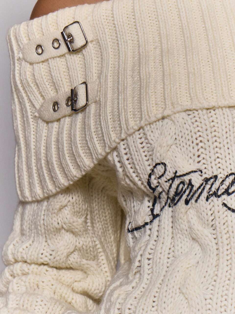 ホワイト シック 秋 ケーブルニット グラフィック ナイトアウトドレス、コールドショルダー バックルディテール エレガント ストリートウェア 冬 イブニングパーティー カジュアルドレス