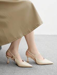 CUCCOO BIZCHIC 女士时尚百搭闭趾简约松紧带米色尖头名人风格通勤办公室女士细高跟穆勒鞋 - 米色 - 查看 5