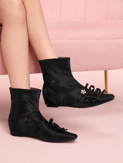 CUCCOO DOLLMOD Hidden Wedge French Retro Buckle Pointed Toe Ankle Boots For Women