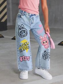 SHEIN ChillGRL Toddler Girls' Cute Graphic Print Jeans, New Arrival, Suitable For All Seasons, Fashionable Casual Straight Leg Style, Pink Cartoon Pattern, Light Blue Washed Denim Cutesy Clothes - Light Wash - View 4