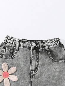 SHEIN ChillGRL Tween Girls New Fashion Distressed Snowflake Embroidered Wide-Leg Jeans Full Outfits For 11 To 12 Year Old With Plant Pants With Butterflies And Flowers Tween Jean Pants Embroidery - Light Grey - View 4