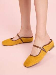 CUCCOO DOLLMOD Sepatu Flat Wanita Model Mule yang Manis, Imut, Berongga, dan Halus dengan Hiasan Pita. - Kuning - View 3