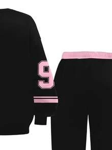 SHEIN 黑粉撞色休闲街头风数字95印花赛车服套装，青少年女孩休闲简约柔软舒适宽松圆领长袖卫衣和裤子两件套运动服，适合秋冬季节，适合日常穿着、运动、校园、街拍、POV等场合，秋冬穿搭轻松舒适，秋冬叠穿，时尚女孩，休闲服饰，儿童数字字母图案服装 - 彩色 - 查看 5