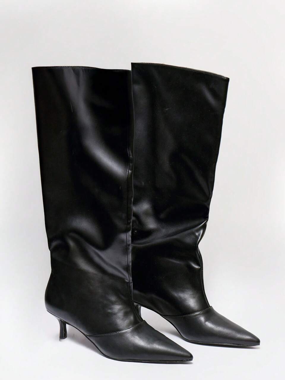 Bottes hautes pointues pour femmes, bottes slim à talon haut et à enfiler à la mode