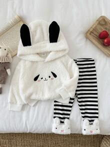 SHEIN 2 件套女婴卡通动物狗刺绣连帽毛绒运动衫和黑白条纹毛绒狗图案裤子套装，适合秋冬户外的可爱休闲装 - 黑與白 - 查看 5