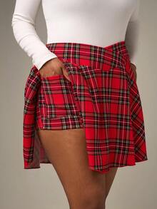 SHEIN Tall CURVE Women's Plus Size Christmas Red Plaid Skirt,Autumn 90s Everyday Back-To-School Fashion Cross Waist Checkered Culottes With Shorts Inside And Pockets - Red - View 3