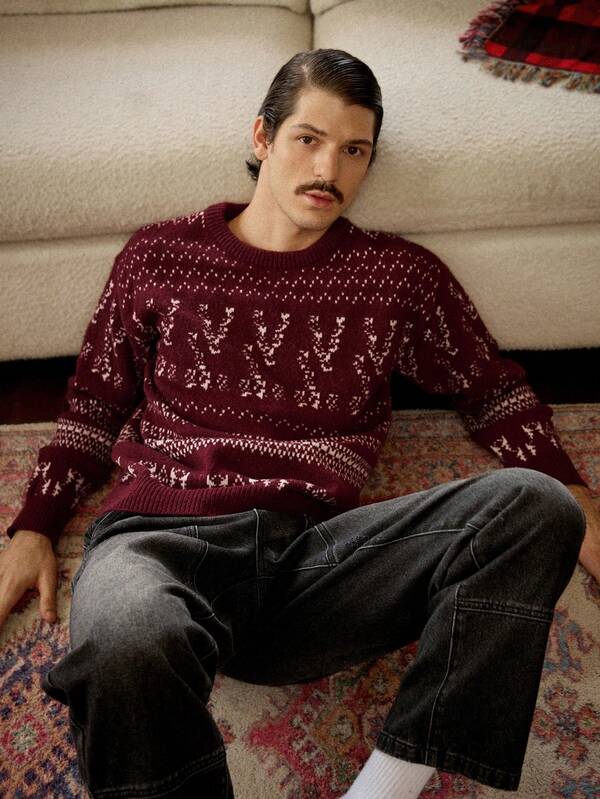 RivetRise Suéter casual con patrón geométrico para hombres, suéter de punto para hombres en otoño/invierno, suéter de punto para hombres, suéter de punto para hombres, suéter para hombres, ropa de punto para hombres, suéteres para hombres, suéter navideño con copos de nieve, suéter rojo de punto