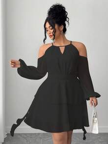 Elenzga Plus Size Women's Open Shoulder Solid Color Keyhole Neck Lantern Sleeve Dress - Black - View 5