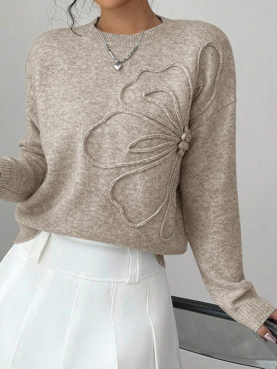 SHEIN Teen Girls Floral Pattern Solid Color Crew Neck Sweater, 3D Flower Decor, Suitable For Winter, Halloween