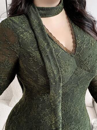 Feyla Vestido elegante de mujer talla grande con cuello en V francés y cintura con lazo