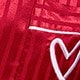 الأحمر