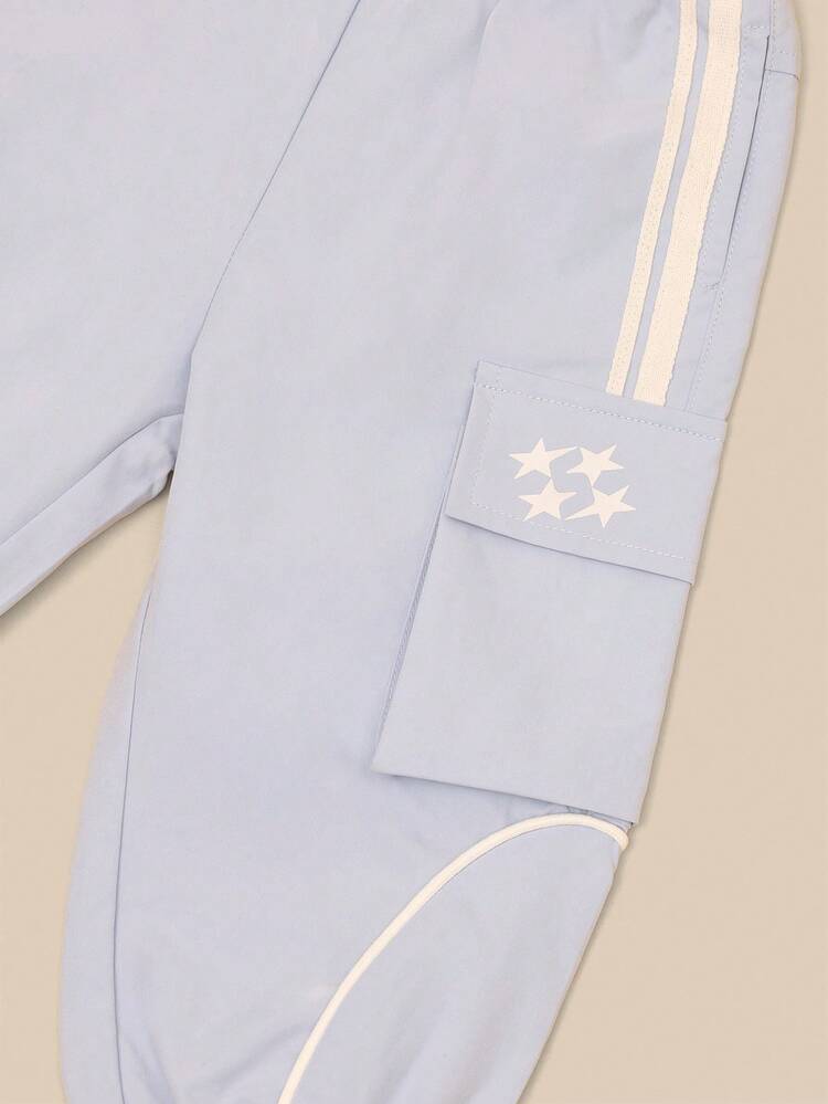 Conjunto de sudadera con capucha y jogger con estampado de estrellas