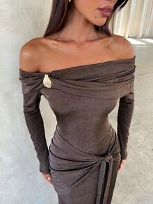 Aloruh Đầm dự tiệc bodycon trễ vai màu nâu có dây trang trí kim loại, tay dài, dễ mặc - Cà phê nâu - Xem 8