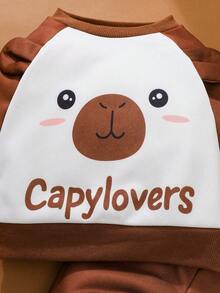 SHEIN Conjunto de ropa de invierno para bebé niño con sudadera de manga raglán de color marrón, sudadera de manga larga con orejas 3D, ropa de bebé