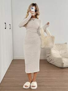 Easowa Vestido de manga larga ajustado con cuello redondo, cintura ceñida y fruncido, de tela con textura de rayas jacquard, estilo casual, relajado y elegante para oficina y uso diario, con estilo vintage para mujeres