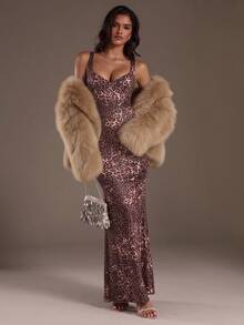 SHEIN Glamour 性感豹纹 V 领露背长裙、浪漫连衣裙、连衣裙、派对必备、街头服饰、Y2K、狂欢节服装、音乐会服装、俱乐部服装、约会之夜服装、女士生日服装、秋冬连衣裙、高雅连衣裙 - 彩色 - 查看 7