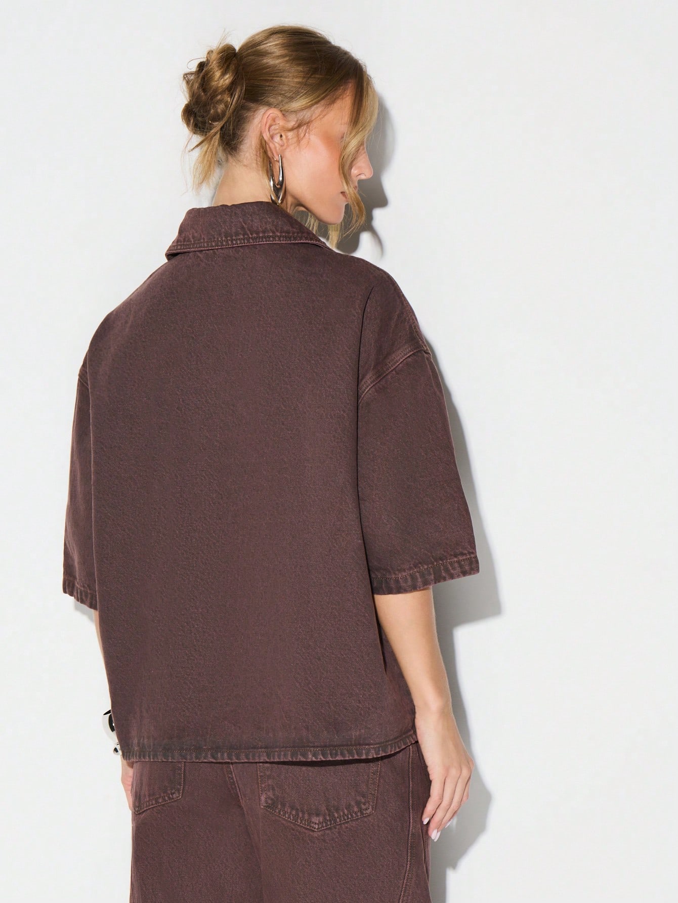 KIZN Camicia oversize in denim marrone con bottoni