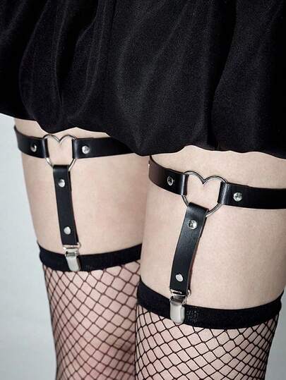 Goth 2 pezzi Reggicalze da donna con catena nera, decorazione a stella a cinque punte e croce cava, stile gotico, giarrettiere per vestiti, gonne, uso versatile quotidiano, Ognissanti