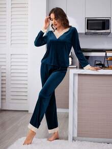 SHEIN Women's Simple Elegant Velvet Lace Trim Long Sleeve Top & Pants Comfortable 2 Pieces Pajama Set, Mommy And Me Matching Outfits (3 Sets Sold Separately), Winter Clothes - Teal Blue - View 6