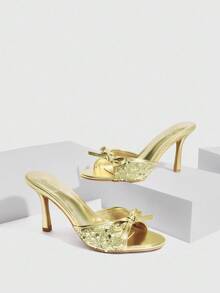 CUCCOO SZL 女士金色金属蝴蝶结时尚性感优雅圆头穆勒高跟凉鞋，适合派对和夜总会 - 金色 - 查看 2