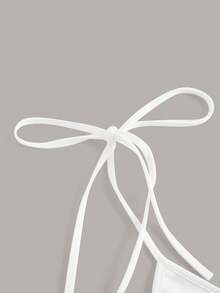 SHEIN ICON Solid Criss Cross Tie Backless Halter Top - White - View 3