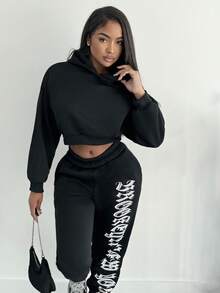 Alexandranx Cropped Hooded Zip Hoodie Relaxed Fit Sweatshirt Back To School Autumn Winter Cosy Fall Christmas Cute Casual Everyday Y2K Streetwear Capsule Wardrobe Black - Black - View 1