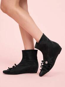 CUCCOO DOLLMOD Hidden Wedge French Retro Buckle Pointed Toe Ankle Boots For Women - Black - View 3