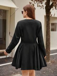 Calvaya Plus Size V-Neck Flared Button Decor Long Sleeve Dress - Black - View 2