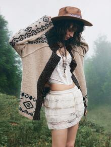 Bohemela Áo len cardigan cài nút sừng họa tiết thời trang thu đông cho nữ - Màu be - Xem 14