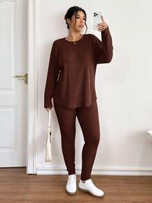 Lounesse 大码女式纯色圆领落肩长袖T恤和裤子休闲两件套，秋季 - 棕色 - 查看 4