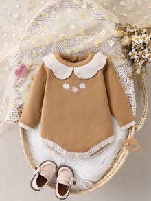 SHEIN 女婴荷叶边领针织长袖连体衣，秋冬舒适，百搭驼色/卡其色，刺绣蜜蜂图案，可爱优雅，适合日常穿着、居家、外出、旅行和日托 - 卡其色 - 查看 6