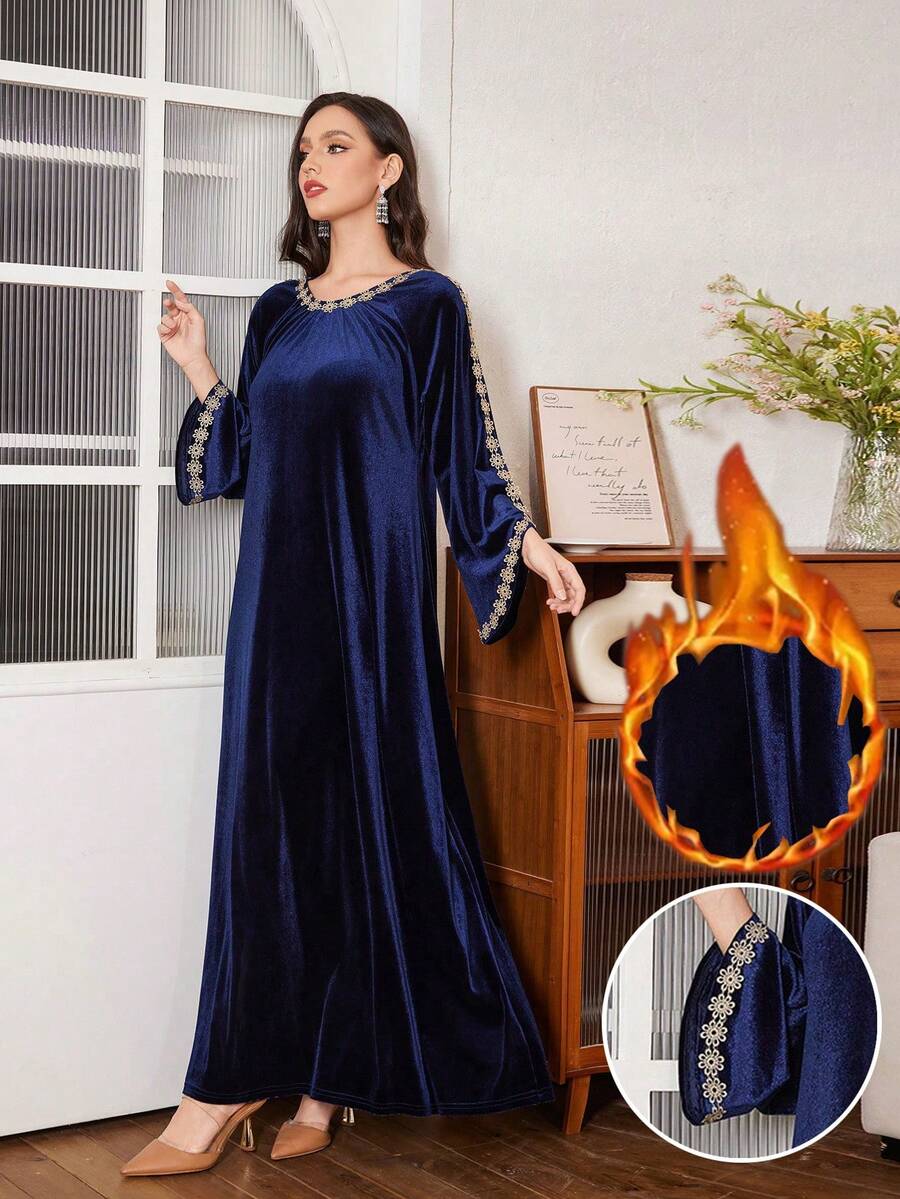 Al Najma 海军蓝色奢华天鹅绒刺绣优雅长袖连衣裙，适合正式场合，秋冬季 - 寶藍色 - 查看 1