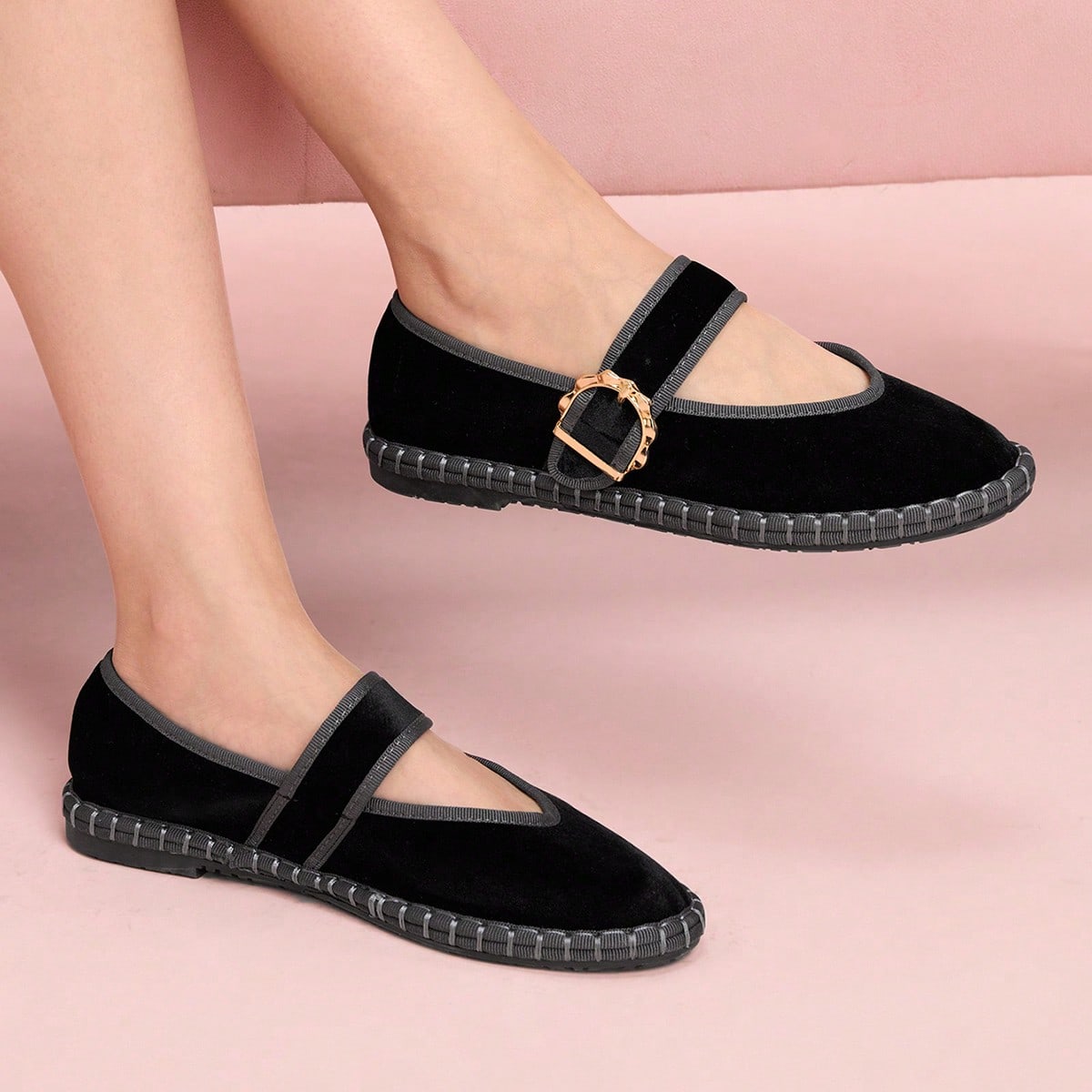 Zapatos planos de mujer Mary Jane de terciopelo negro elegantes, clásicos y cómodos con correa ancha de terciopelo