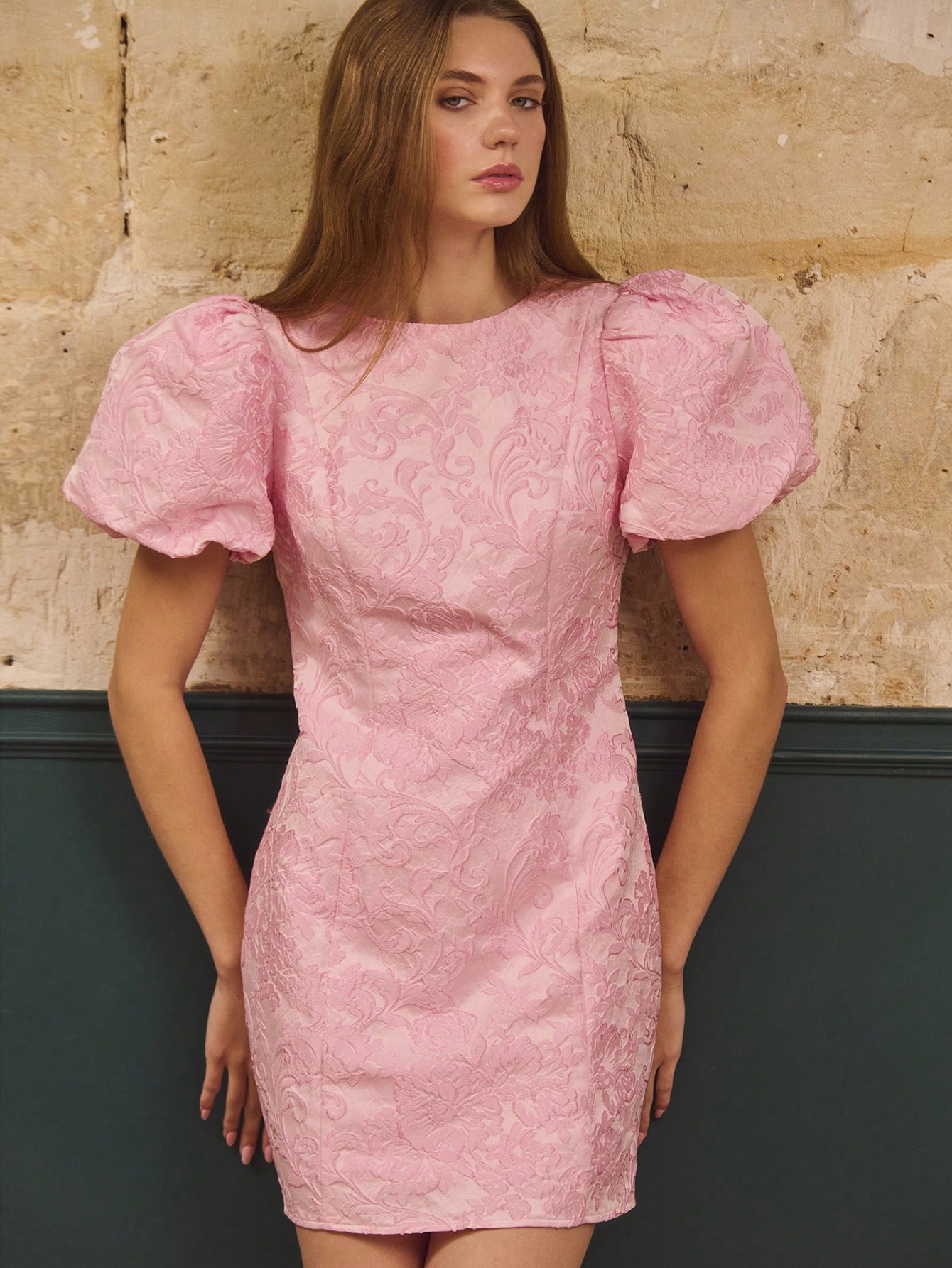 ピンクのジャガード織りテクスチャーパフスリーブフィッティングミニドレス ヴィンテージ可愛いパーティー イブニングドレス