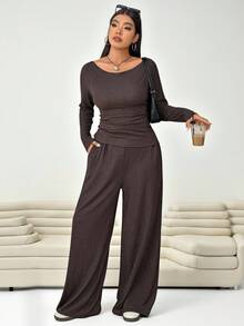 SHEIN EZwear 2pcs Plus Size Textured Brown Pleated Long Sleeve Top And Pockets Pants Set - Brown - View 5