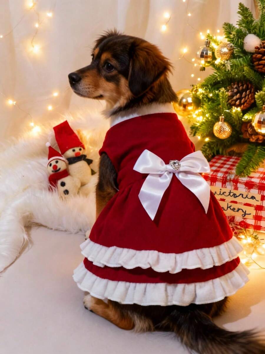PETSIN 猫咪圣诞宠物裙 - 红色圣诞老人风格，配白色蝴蝶结和褶边