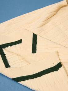 CourtClass Áo len nữ cổ chữ V không tay, phối màu tương phản, dáng regular fit, thích hợp mặc đi sân golf hoặc sân tennis. - Màu be - Xem 8