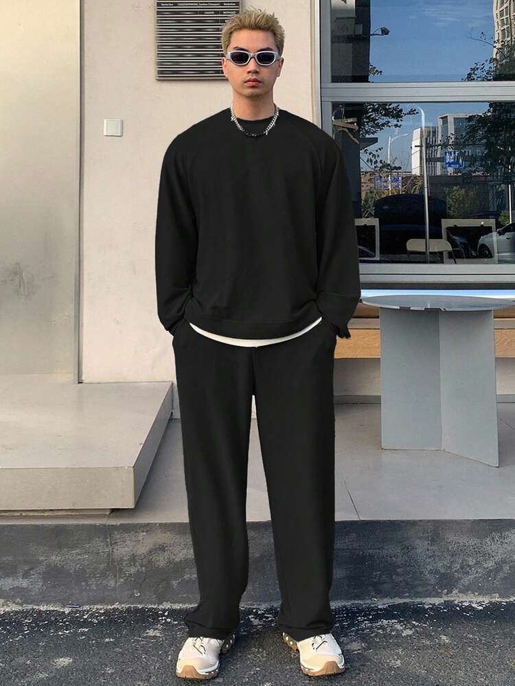 Men's 2 In 1 T-Shirt And Straight Leg Pants Set