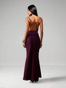 MISSGUIDED Đầm Maxi Cổ Chữ V Chấm Bi Kèm Thắt Lưng Chi Tiết Thắt Lưng Dự Tiệc Tối Trang Trọng Giáng Sinh - Màu Đỏ Sâu - Xem 2