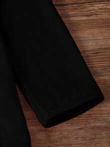 SHEIN Explorewe 女孩休闲可爱卡通韩国流行动漫女孩图案印花黑色圆领长袖 T 恤，适合秋冬季服装 - 黑色 - 查看 3