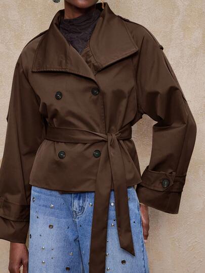 Lumalex Abrigo corto de trinchera de manga larga con cintura ceñida, cuello alto, hombros curvos y diseño cruzado de doble botonadura para mujer, de color marrón, estilo casual para ir y venir, nuevo estilo de otoño, atuendo de otoño, casual de negocios diario, atuendo de invierno, elegante casual, elegante otoño, atuendo de fin de semana de vacaciones, noche de gala, estilo de trabajo de otoño e invierno, de moda este invierno, chaquetas para clima frío, atuendo de Año Nuevo, regalo de cumpleaños, abrigos de lujo para el invierno, adecuado para citas, salir, salir por la noche, bodas, vacaciones, cumpleaños, trabajo y traslados