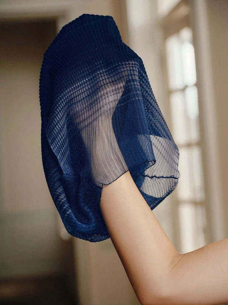 Ombre Semi-Sheer Elastic Fitted Short Sleeve T-Shirt Top