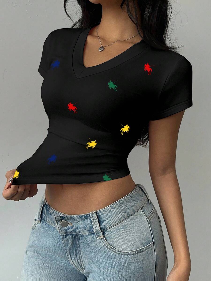 SHEIN BASICS Casual Minimalist Vintage Coin & Pony Print V-Neck T-Shirt For Women, Versatile Style Suitable For Spring, Summer, Early Autumn - Black - View 1